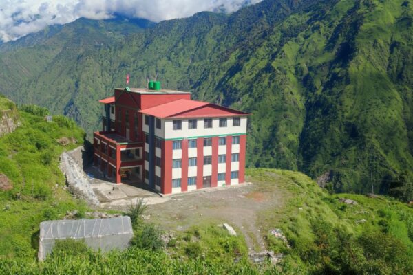 भोलिदेखि विद्यार्थी भर्ना तथा पाठ्यपुस्तक वितरण कार्यक्रम सञ्चालन गर्न ब्याँसको अनुरोध
