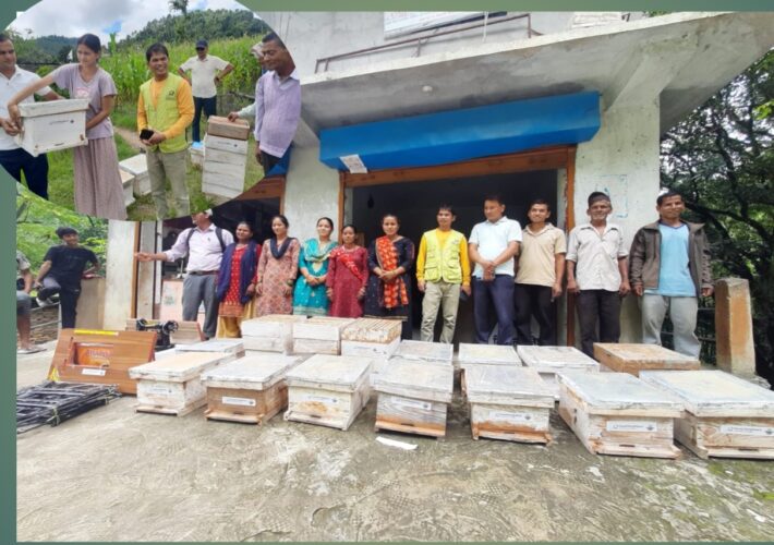 जीविकोपार्जनका लागि ३० जनालाई विभिन्न सहयोग