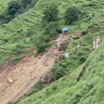 ब्याँस गाउँपालिका-२ गोतपानीमा पहिरो जाँदा दुई घरमा क्षति, परिवार विस्थापित
