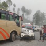 दार्चुलामा बस र जीप एकआपसमा ठोक्किए