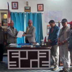 भारतले महाकाली नदीमा निर्माण गरिरहेको तटबन्ध र सडकको निर्माण कार्य रोक्न माग