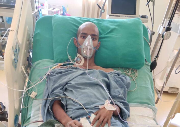 ‘जीवन र मृत्युबीच लडिरहेका रोशनलाई अब हामी सबैको साथ चाहियो’