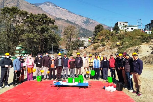 शिक्षकहरुलाई बृहत विद्यालय सुरक्षा सम्बन्धी क्षमता विकास तालिम