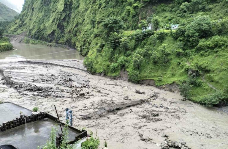 लास्कु र निजङगाड खोलामा मोटरेबल पुल बन्ने