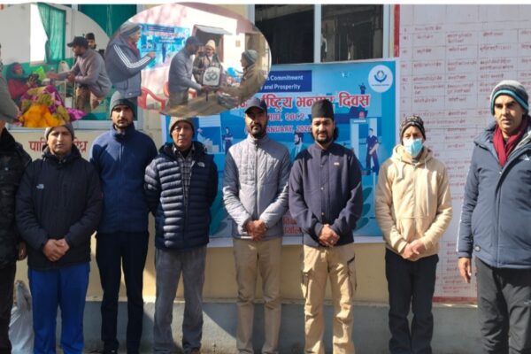 विश्व भन्सार दिवसः बिरामीलाई फलफूल र अनाथ बालबालिकालाई झोला वितरण